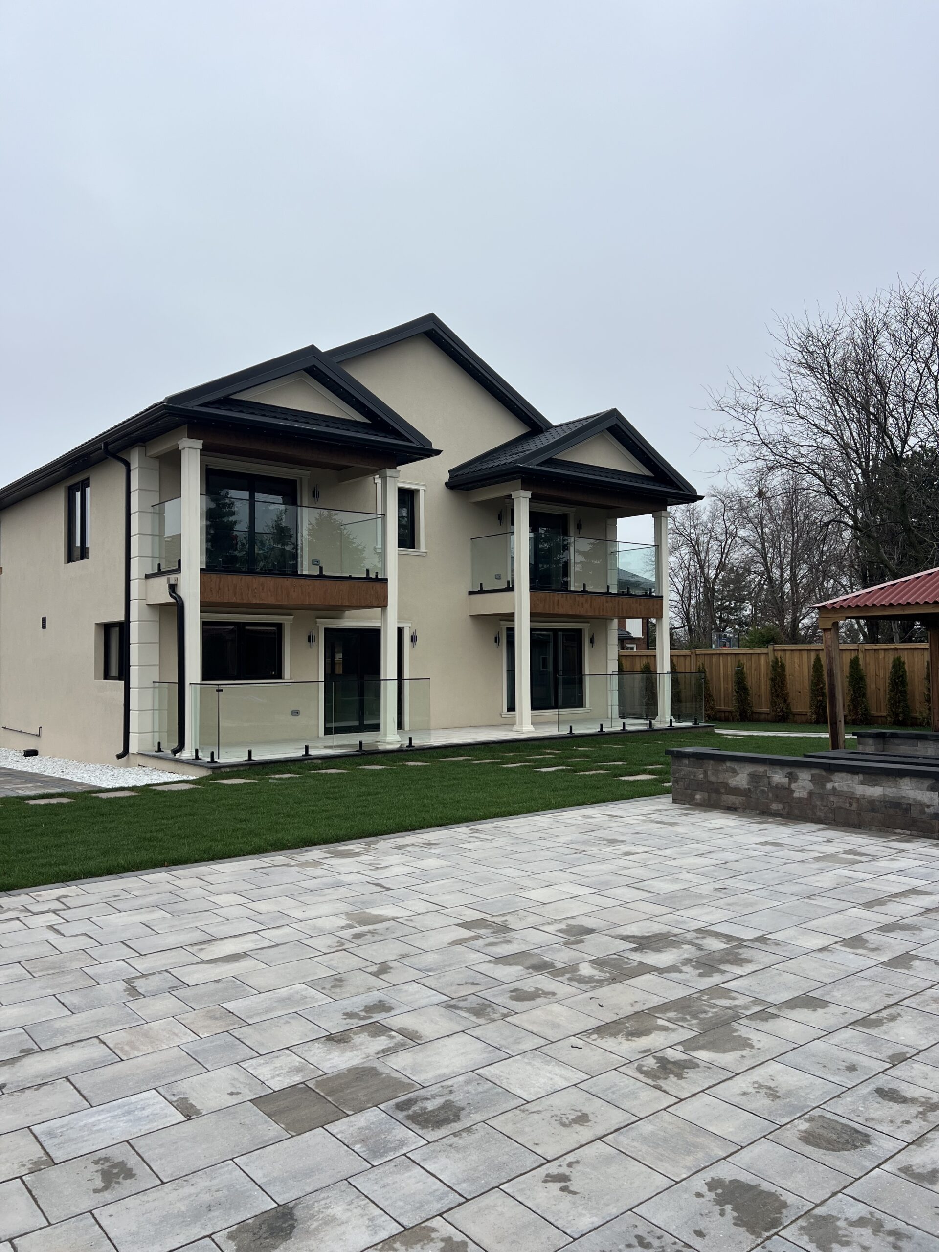 Custom residential build project by Pro Homecrew Ltd.